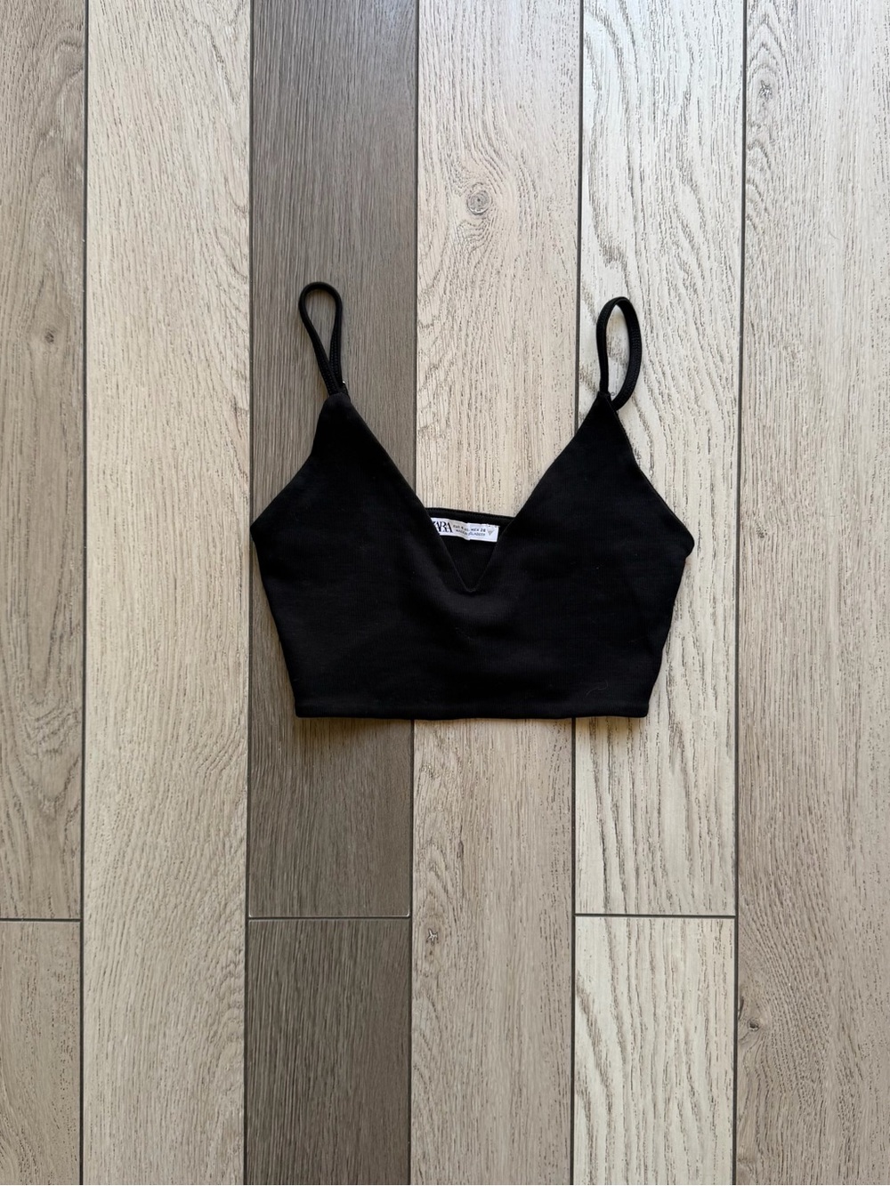 Zara Black V-Neck Crop Top size S